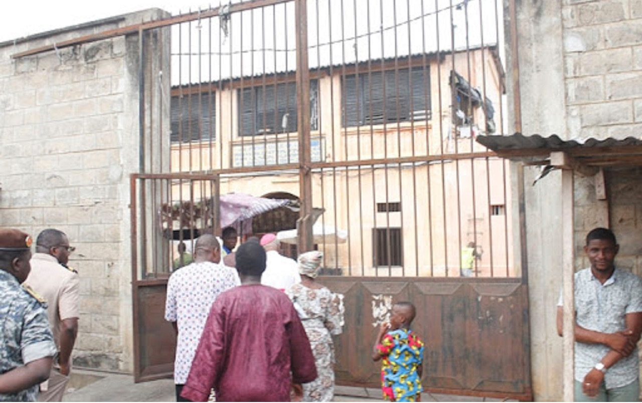 Surpopulation carcérale et déshumanisation des prisons : l’exemple sénégalais pour le Togo ?