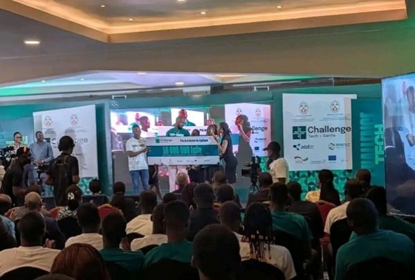 Togo : Silina MRS remporte le prix d’excellence du Challenge Tech Santé pour 15 millions FCFA