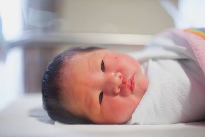 Singapour offre 50 000 euros pour chaque enfant : mesure choc pour relancer la natalité